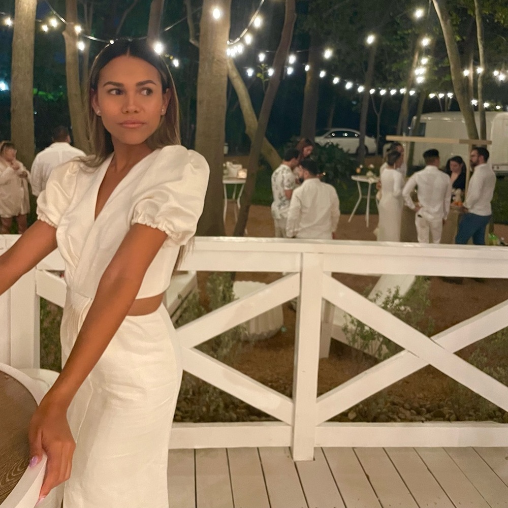 Meet your Posher, Estefania